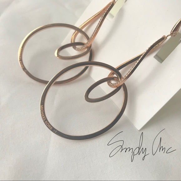 New MK powerful romance rose gold tone earrings - Picture 4 of 6